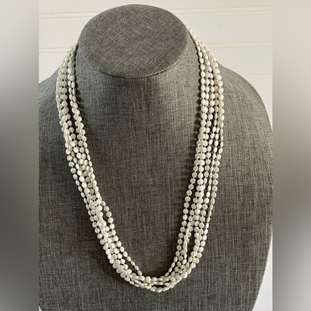 Vintage Womens Retro White Bead Wrap Necklace 52” Pin-Up